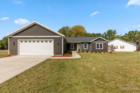 12160 Pine Meadows Drive, Wayland, MI 49348