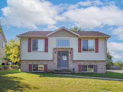 1285 Red Pine Way, Kalamazoo, MI 49006