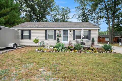 128 Maple Bluff Avenue, Prudenville, MI 48651