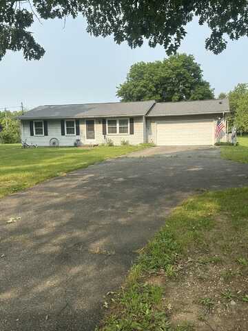 4627 N 36th St, Galesburg, MI 49053