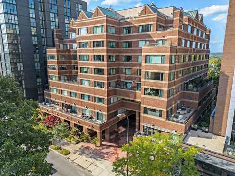 505 E Huron Street, Ann Arbor, MI 48104