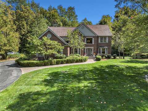 2049 Bay Hill Court, Ann Arbor, MI 48108