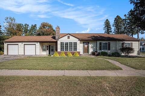 10 Fairfield Drive, Coldwater, MI 49036