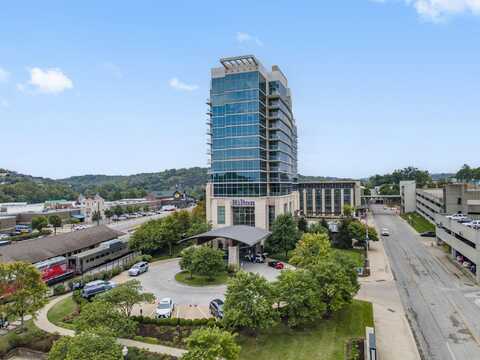 200 S Sycamore Street, Branson, MO 65616