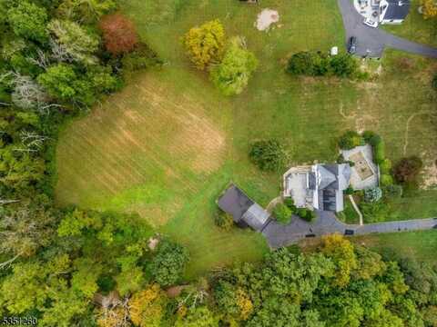 153 MOUNTAIN AVENUE, Warren, NJ 07059