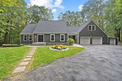 190 North Rd, Chester, NJ 07930
