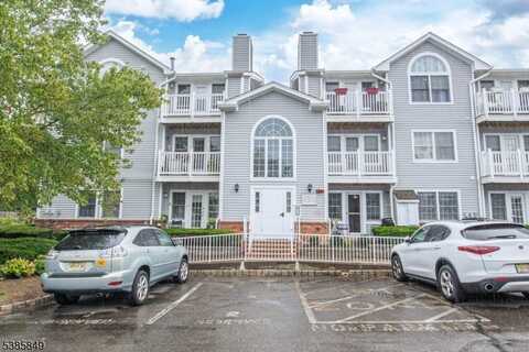 34 Genoble Rd, Montville, NJ 07045