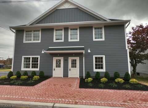 588 Springfield Ave, Berkeley Heights, NJ 07922