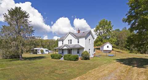 2561 Morris Branch Road, Meadow Bridge, WV 25976