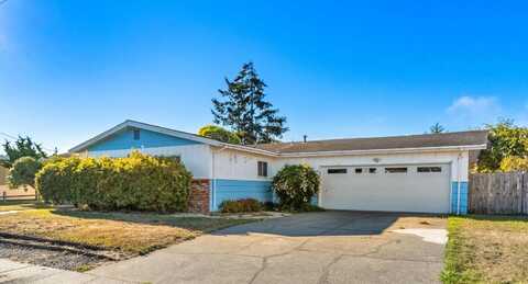 2550 W School Street, Fortuna, CA 95540