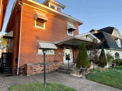908 20th Street, Huntington, WV 25703