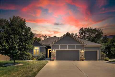 10919 N Hull Avenue, Kansas City, MO 64154