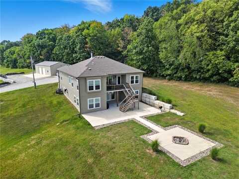 32302 S State Route W Highway, Archie, MO 64725