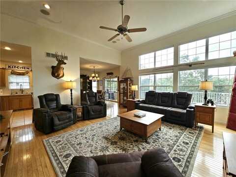 528 West End Circle, Osage Beach, MO 65065