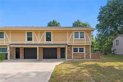 1422 E Willow Drive, Olathe, KS 66062
