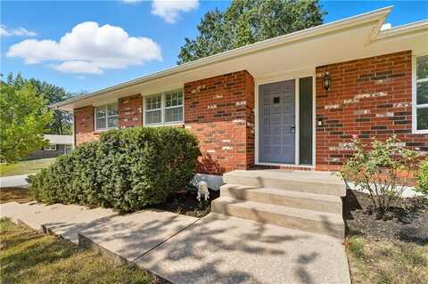 7802 N Wayne Avenue, Kansas City, MO 64118