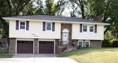 2017 Metropolitan Avenue, Leavenworth, KS 66048