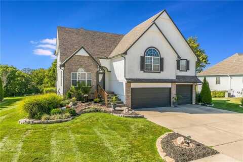 8718 Ridgeway Court, Kansas City, MO 64138
