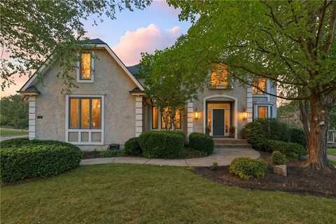 9206 W 146th Place, Overland Park, KS 66221