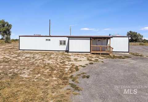 1882 Frontage Road S, Wendell, ID 83355