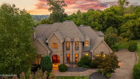 818 Hammock Lane, Knoxville, TN 37934