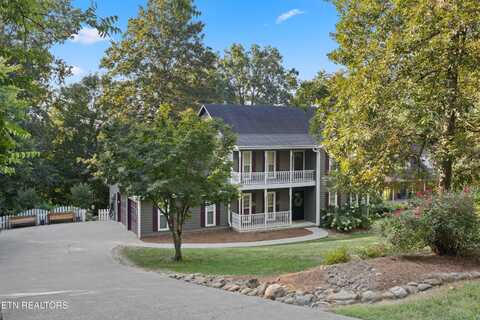910 Forest Ridge Circle, Knoxville, TN 37932