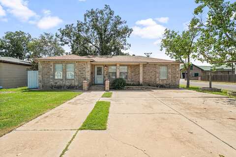 4615 33rd Street, Lubbock, TX 79410