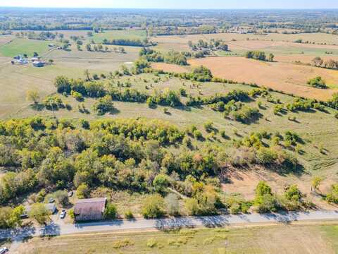 2569 W Headquarters Road, Cynthiana, KY 41031
