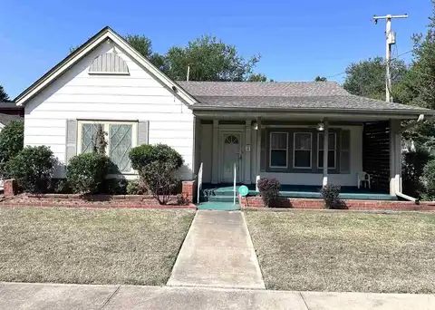 206 NW 7th St, Lawton, OK 73507