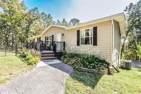 8408 Logans Run, Dittmer, MO 63023