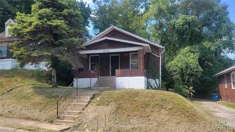 3731 Avondale Avenue, Saint Louis, MO 63121
