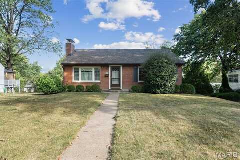 7017 Greenholly Drive, Unincorporated, MO 63123