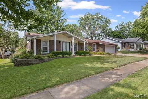 5361 Casa Royale Drive, Unincorporated, MO 63129