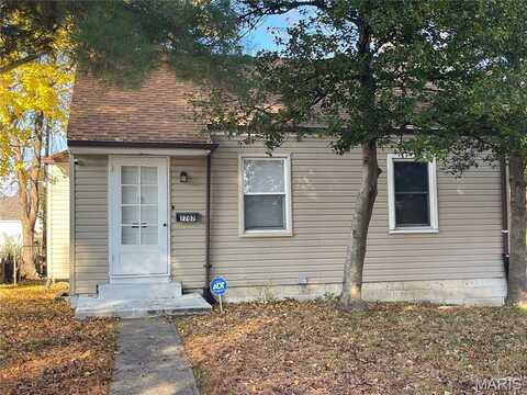 7707 Horatio Drive, Saint Louis, MO 63121