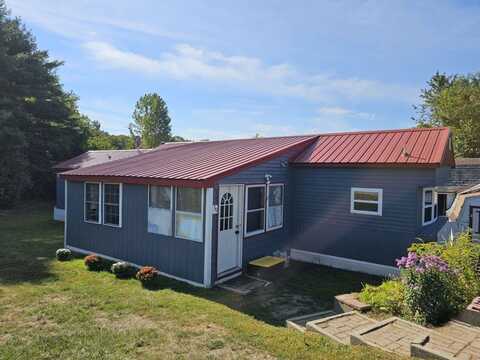 39 Old Ashby Road, Greenville, NH 03048