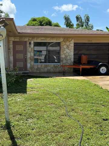 544 NW 11 AVE, Boynton Beach, FL 33435