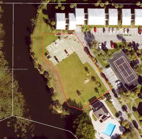 28 Nw Dr, Coral Springs, FL 33065