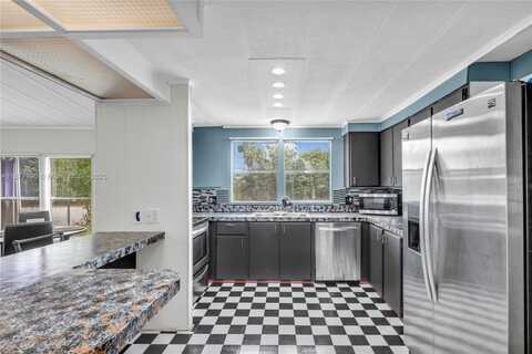 5321 SW 30th Way, Dania Beach, FL 33312
