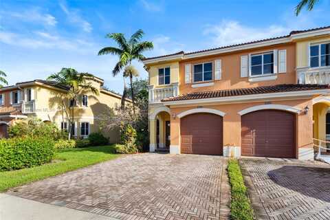 9035 SW 17th Ct, Miramar, FL 33025