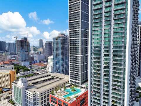 159 NE 6th St, Miami, FL 33132