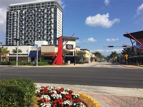 5300 Paseo Blvd, Doral, FL 33178