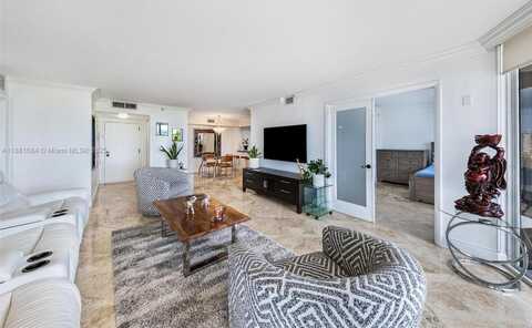 4000 Towerside Ter, Miami, FL 33138