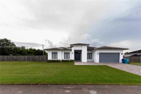 32352 SW 199th Pl, Homestead, FL 33030