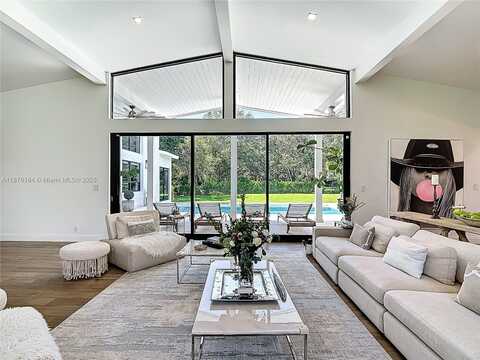 6000 SW 120th St, Pinecrest, FL 33156