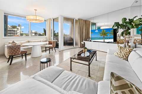 300 S Pointe Dr, Miami Beach, FL 33139