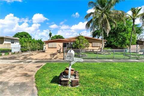 12471 SW 190th Ter, Miami, FL 33177