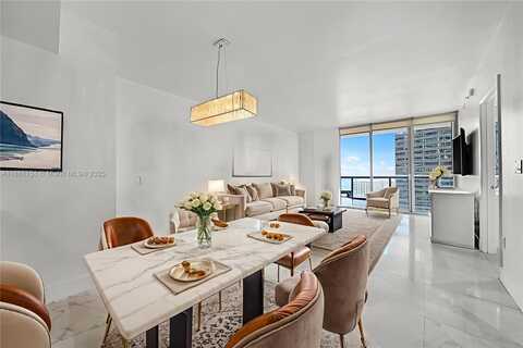 485 Brickell Ave, Miami, FL 33131