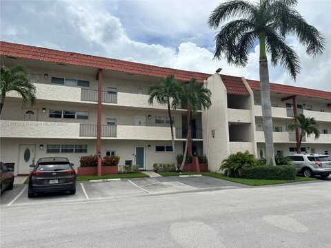 8901 E Hollybrook Blvd, Pembroke Pines, FL 33025