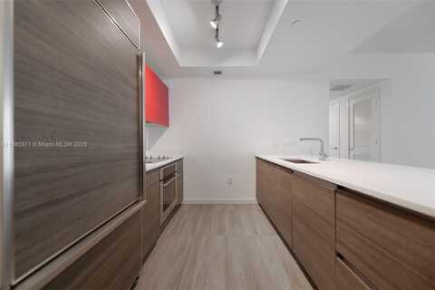 1100 S Miami Ave, Miami, FL 33130