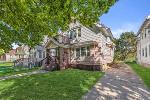 3600 N Vel R Phillips Ave, Milwaukee, WI 53212